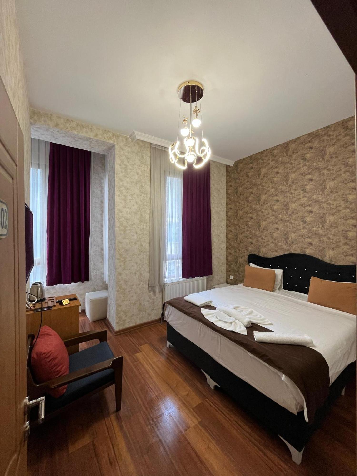 Gran Brn Hotel Taksim Istanbulská provincie Exteriér fotografie
